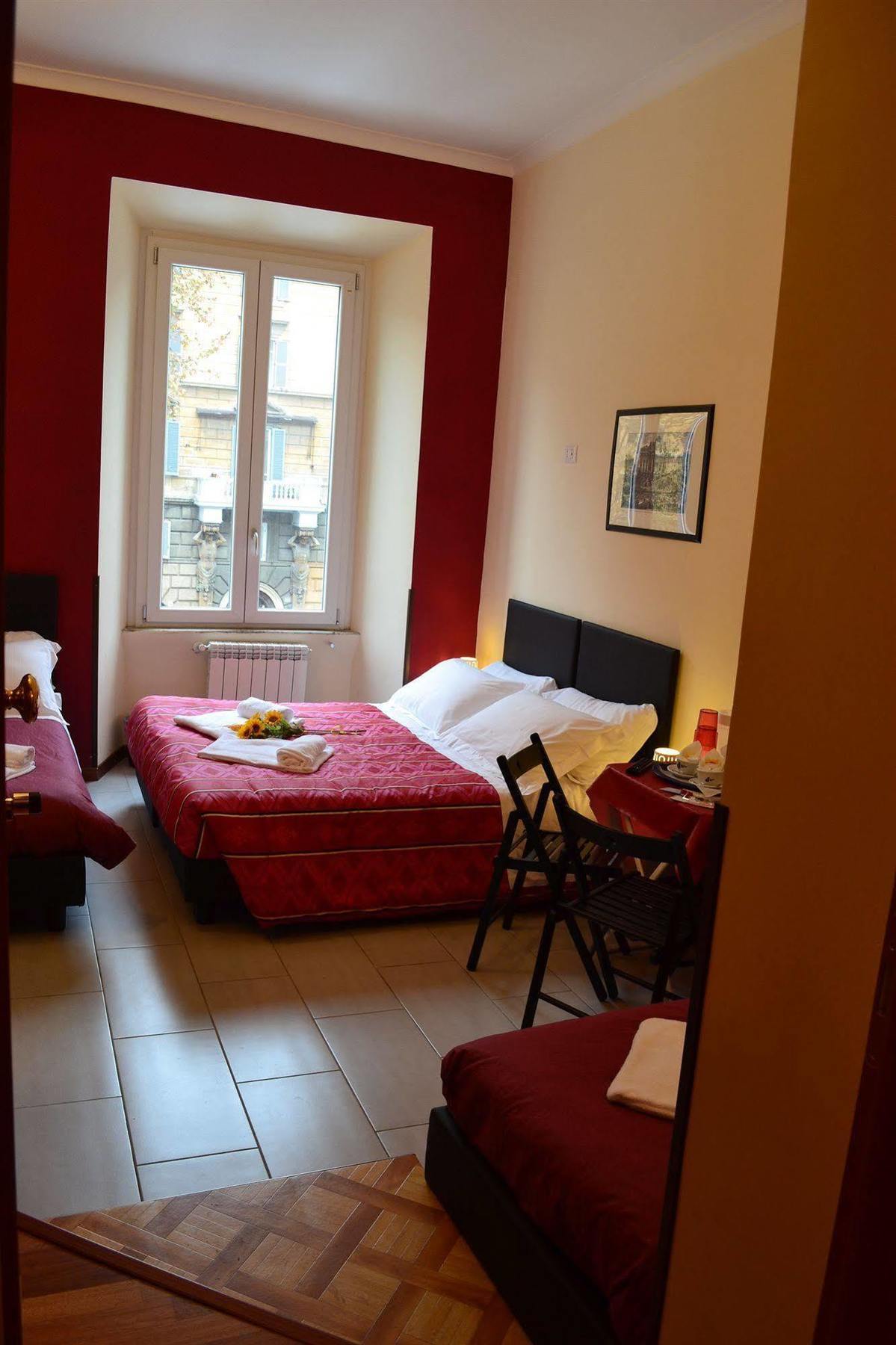 Enjoy Roma Bed & Breakfast Ngoại thất bức ảnh